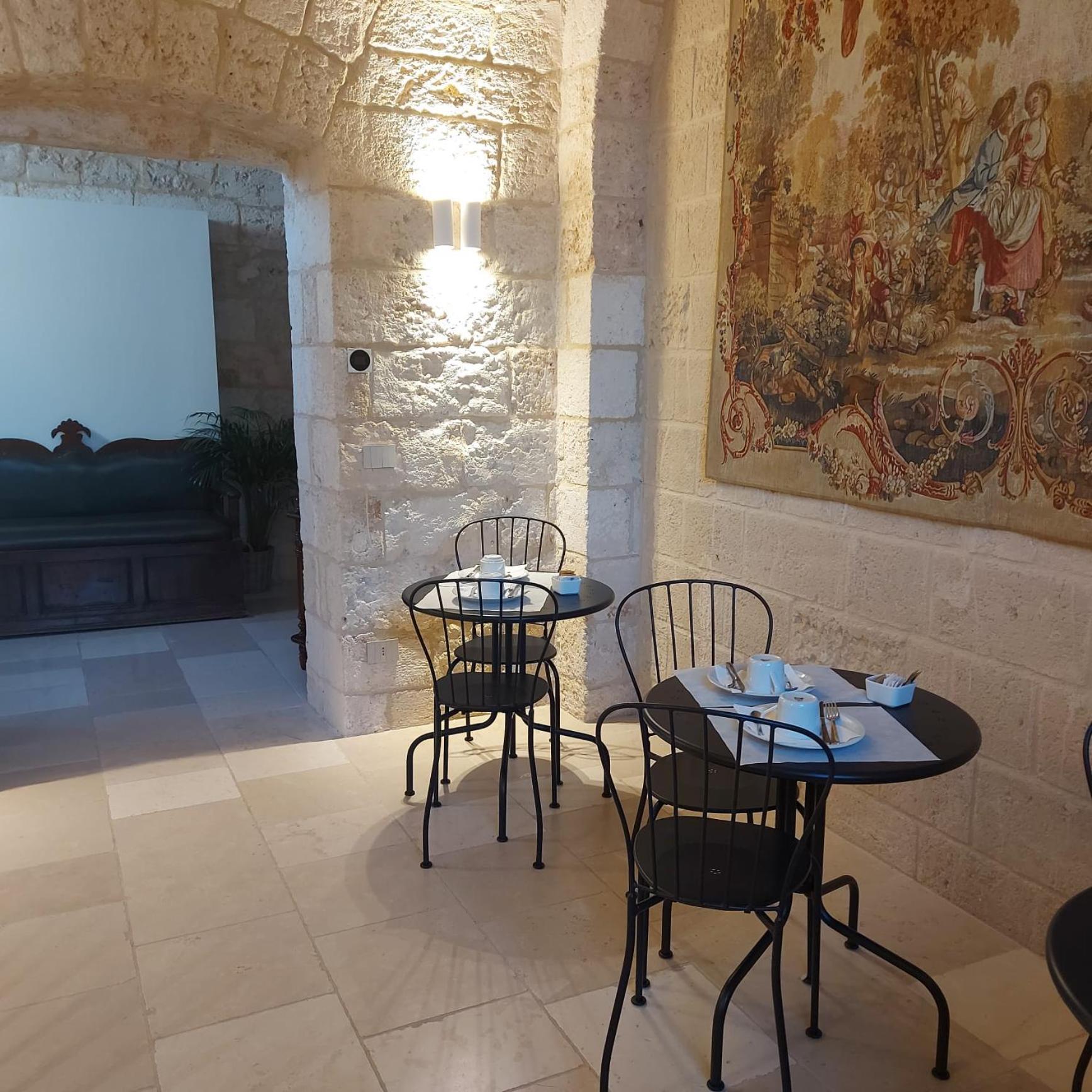 Palazzo Momi Acomodação com café da manhã Bari Exterior foto